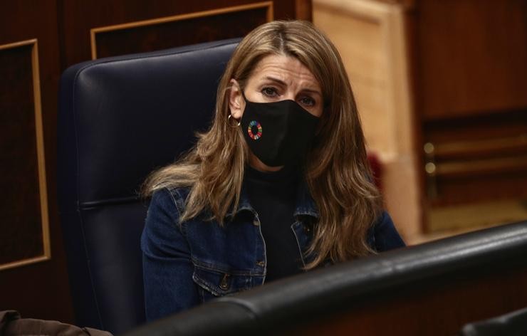 Arquivo - A ministra de Traballo e Economía Social, Yolanda Díaz, durante unha sesión plenaria celebrada no Congreso dos Deputados, en Madrid, (España), a 4 de febreiro de 2021. Este pleno estará marcado, entre outras cuestións, pola validación ou. EUROPA PRESS/E. Parra. POOL - Europa Press / Europa Press