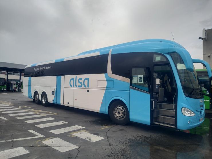 Autobús de Alsa transfronteirizo. ALSA