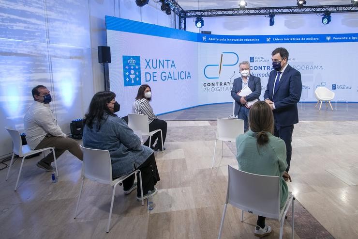 O conselleiro de Cultura, Educación e Universidade, Román Rodríguez, preside o acto de balance da década de 'contratos-programa'. CONCHI PAZ / XUNTA / Europa Press