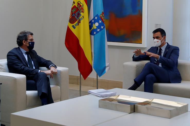 O presidente do Goberno, Pedro Sánchez, nunha reunión co titular do Executivo galego, Alberto Núñez Feijóo. Xunta de Galicia - Arquivo