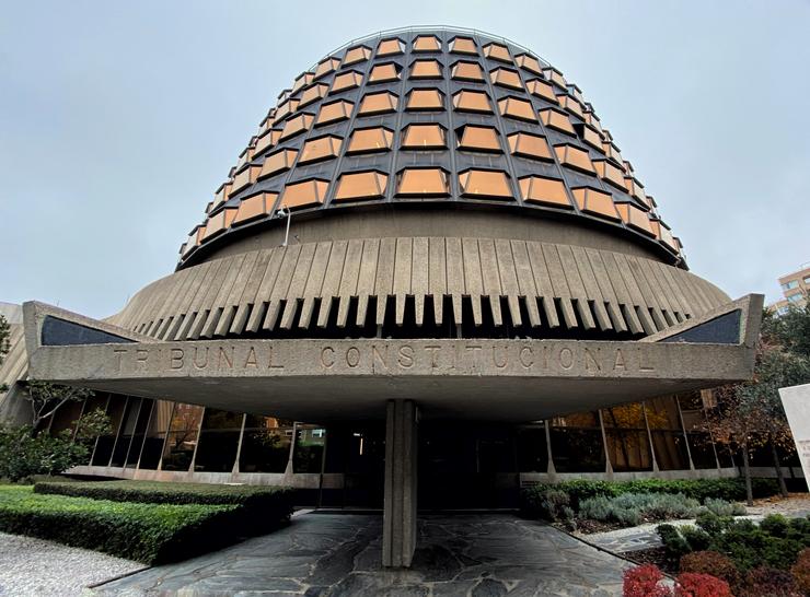 Fachada e entrada ao edificio do Tribunal Constitucional de España / Eduardo Parra - Arquivo