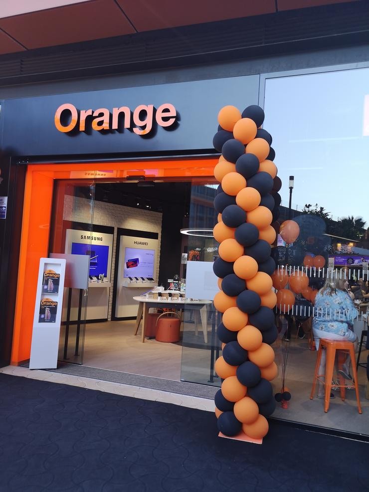 Arquivo - Nova tenda de Orange en CC Torre Sevilla.. ORANGE - Arquivo 