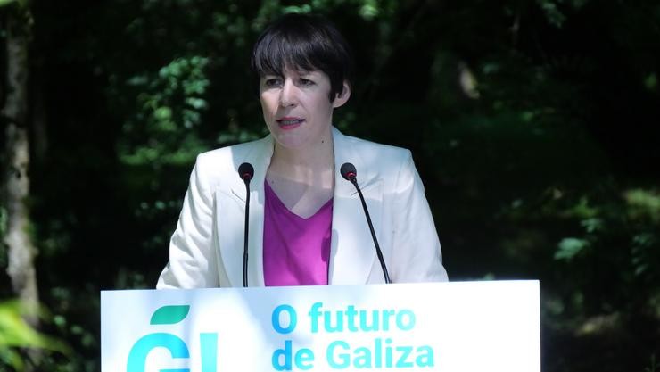 A portavoz nacional do BNG, Ana Pontón, presenta a estratexia verde da formación nacionalista.. BNG