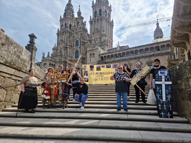 Protestas das medalleiras na Praza do Obradoiro 