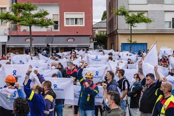 O comité de empresa de Alcoa reúne a máis de 3.000 persoas nunha nova manifestación en San Cibrao (Lugo). Carlos Castro - Europa Press / Europa Press