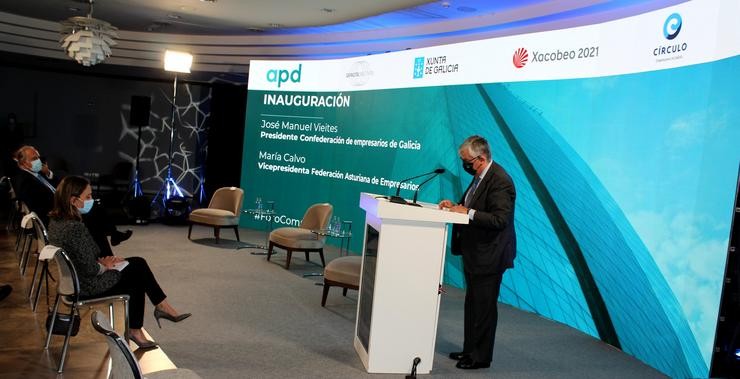 Juan Vieites, presidente da CEG, no foro de competitividade do noroeste oraganizado por APD 