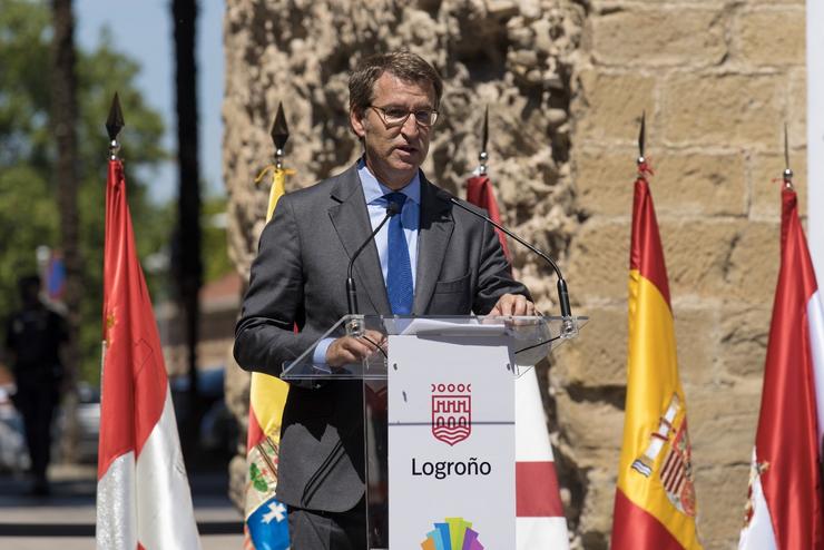 A presidenta da Xunta de Galicia, Alberto Núñez Feijoó, intervén no acto da Declaración de Cooperación Institucional no Camiño de Santiago Francés, en Logroño. SHOW FOTOGRAFA-EUROPA PRESS / Europa Press