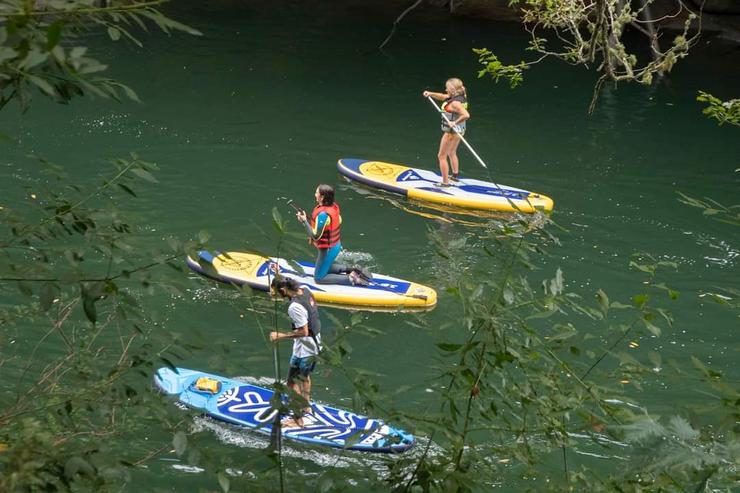 Rutas de paddle surf polo río Lérez - cedida