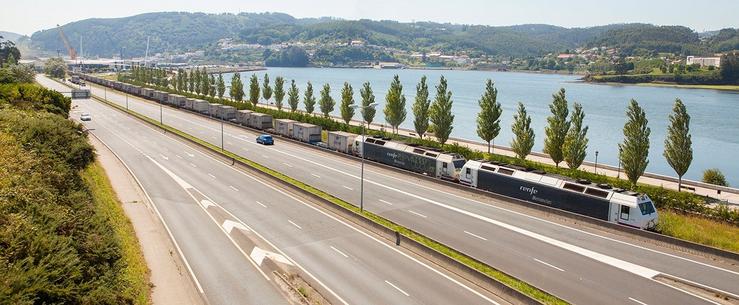 O acceso ao porto interior na Malata contará cunha terceira vía / PORTO DE FERROL - Arquivo