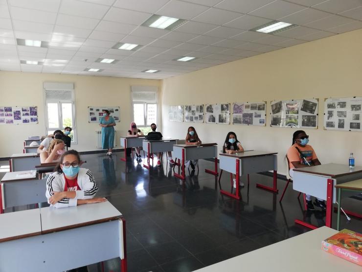 Menores con e sen discapacidade visual de toda España conviven nos cursos de inglés do ONCE en Pontevedra.. ONCE / Europa Press