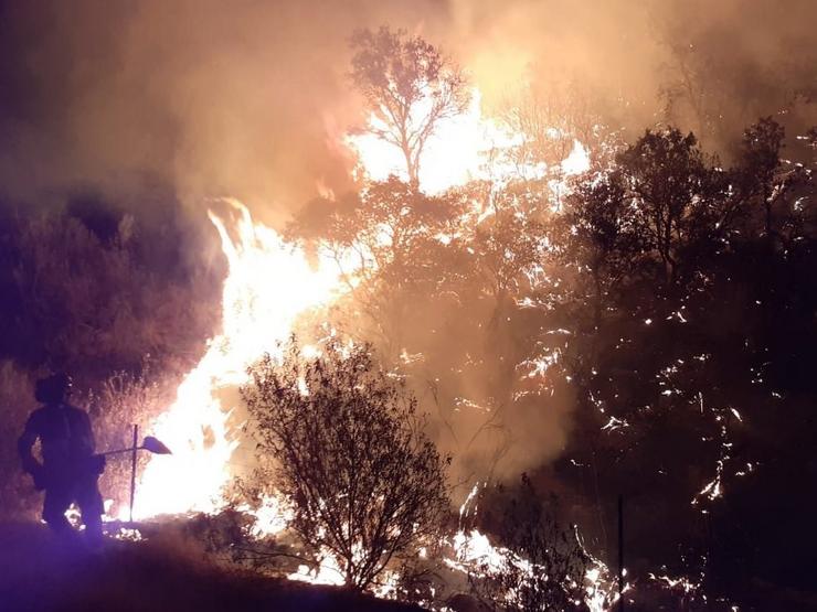 Imaxe do incendio declarado en Villaharta (Córdoba), declarado estabilizado polo Infoca.. INFOCA / Europa Press