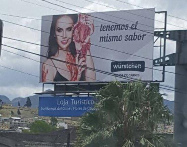 Publicidade en Ecuador, logo retirada.