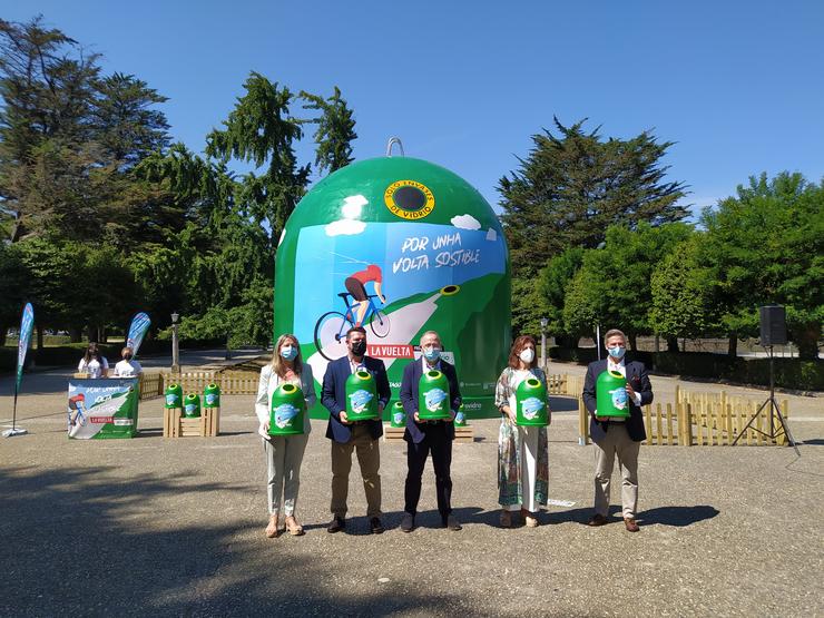 Presentación do colector máis grande do mundo en Santiago de Compostela / Europa Press