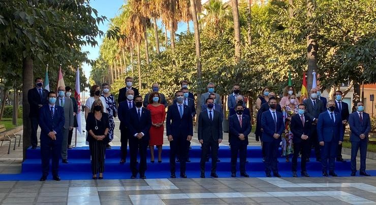 Foto de Familia da reunión da FEMP en Almería.. DEPUTACIÓN SALAMANCA 