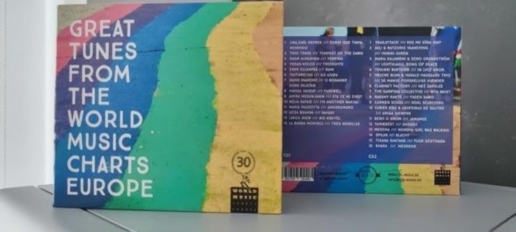 Álbum recompilatorio 'Great Tunes From The World Music Charts Europe', que inclúe unha canción de Xabier Díaz & Adufeiras de Salitre. XABIER DÍAZ & ADUFEIRAS DE SALITRE 