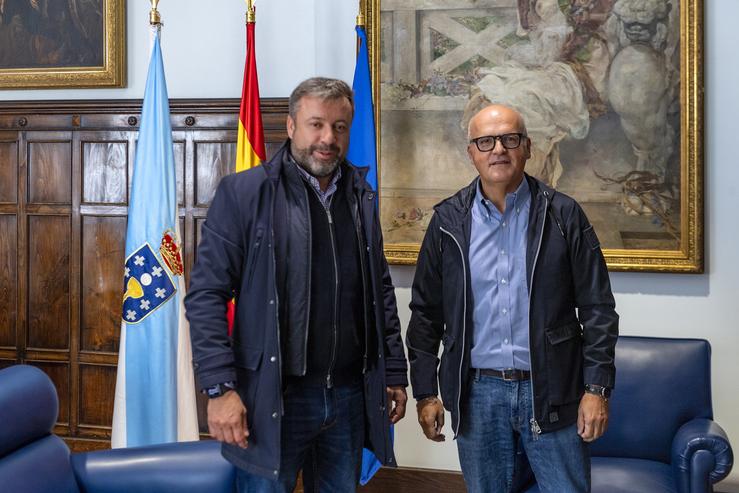 Reunión Manuel Baltar (Presidente Dá Deputación Ourense) Co Alcalde Do Concelllo De Cualedro, Luciano Rivero Cuquejo.. DEPUTACIÓN DE OURENSE 