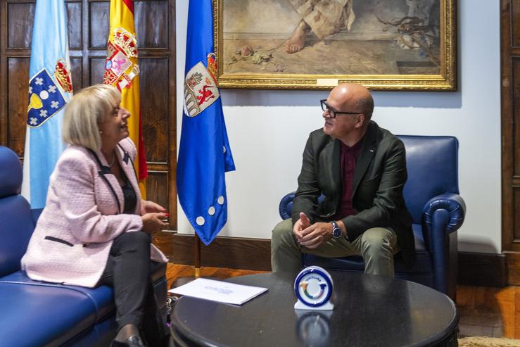 Reunión do  presidente da Deputación de Ourense, Manuel Baltar, coa presidenta da CEO, Marisol Nóvoa Rodríguez. ALBERTE PAZ/DEPUTACIÓN DE OURENSE / Europa Press