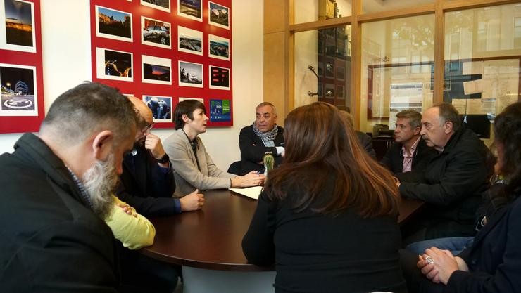Ana Pontón reúnese con membros da asociación empresarial Novo Milladoiro. BNG / Europa Press