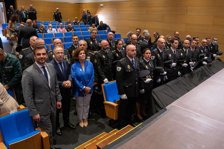 Autoridades no acto do Día da Policía en Santiago. XOÁN CRESPO-XUNTA / Europa Press