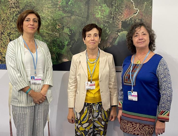 A conselleira de Medio Ambiente, Territorio e Vivenda, Ánxeles Vázquez, e a directora de Asuntos Internacionais e Financiamento Climático da Comisión Europea, Diana Acconcia, durante a reunión mantida este fin de semana. 