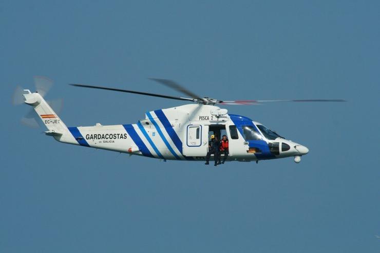 Helicóptero Pesca 2 / TWITTER SALVAMENTO MARÍTIMO