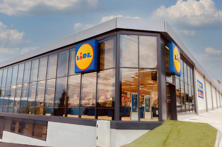 Apertura do supermercado Lidl en Cangas (Pontevedra). LIDL