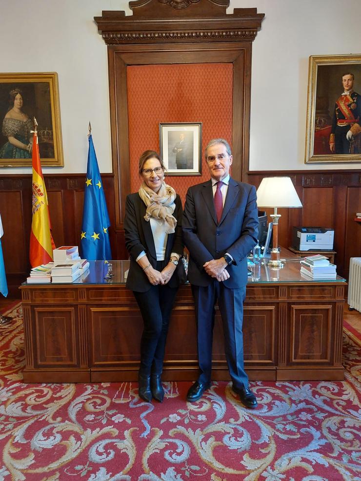O presidente do Tribunal Superior de Xustiza de Galicia (TSXG), José María Gómez e Díaz-Castroverde, e a directora do Instituto de Medicina Legal de Galicia (Imelga), Ana Belén Pérez / TSXG