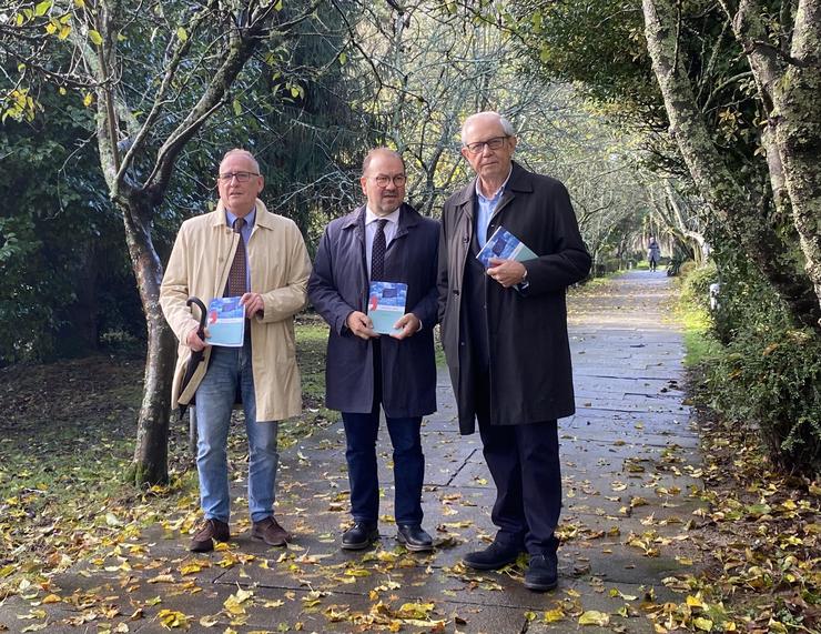 O expresidente da Xunta Emilio Pérez Touriño presenta o seu libro 'O horizonte europeo'. 