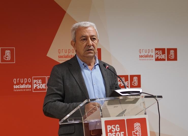 O portavoz do PSdeG, Luís Álvarez, en rolda de prensa. PSDEG 