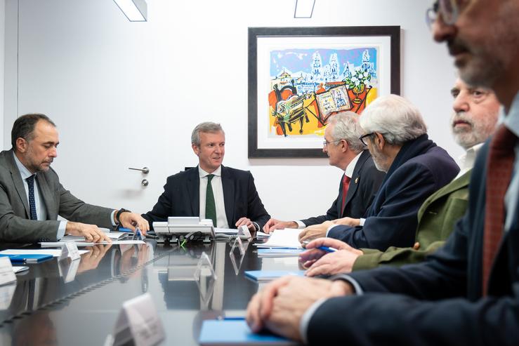 Ou Presidente Dá Xunta Reúnese Co Colexio Oficial De Médicos. Xunta de Galicia 