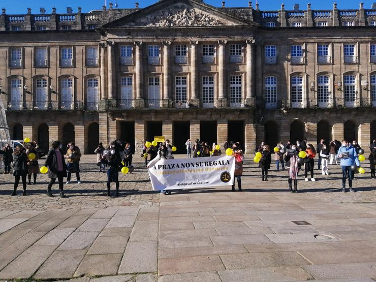 Plataforma Quenda Libre concéntrase na Praza do Obradoiro para esixir a retirada da reforma da interinidade / Europa Press