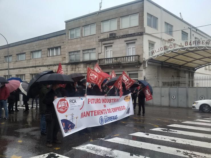 Concentración de traballadores ás portas do estaleiro Hijos de J. Barreras de Vigo / EP - Arquivo.