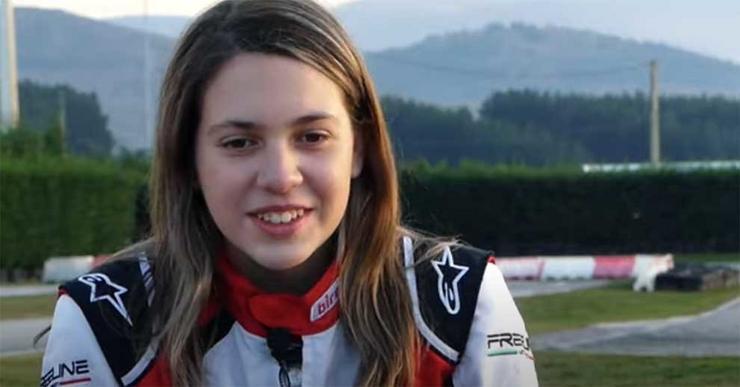 Ylenia Domínguez, nunha entrevista para a Axencia Racers. 