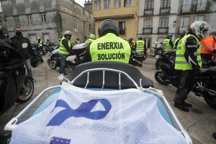Arquivo - Varios homes participan nunha caravana moteira polo futuro da planta de Alcoa de San Cibrao, a 21 de novembro de 2021, en Ferreira de Valadouro, Lugo, Galicia (España). Traballadores da fábrica de Alcoa en San Cibrao (Lugo) e clubs de. Carlos Castro - Europa Press - Arquivo / Europa Press