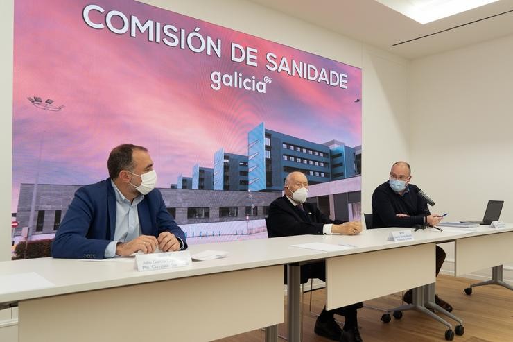 Comisión de Sanidade do PPdeG, con Xullo Comesaña, José Manuel Romay Beccaría e Miguel Tellado. ANGELG/PPDEG / Europa Press