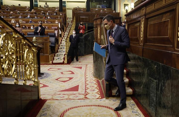 O presidente do Goberno, Pedro Sánchez, tras intervir nunha sesión plenaria, no Congreso dos Deputados, a 30 de marzo de 2022, en Madrid (España). O pleno vira ao redor das conclusións do Consello Europeo que se celebrou o pasado 24 e 25 d. Eduardo Parra - Europa Press 