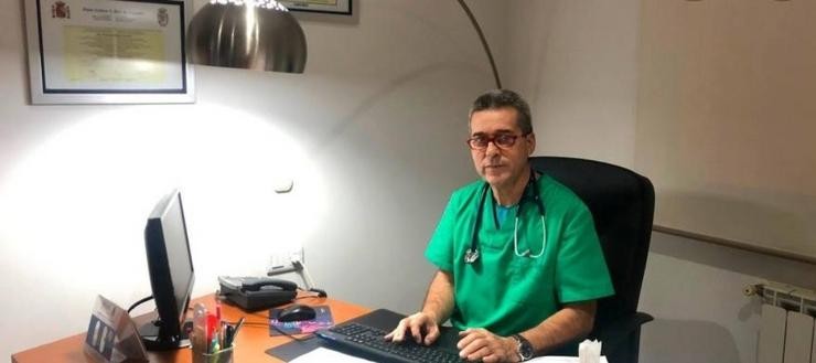 O médico Fernando Mayo confirma que optará a liderar o PP de Santiago. REMITIDO CANDIDATURA