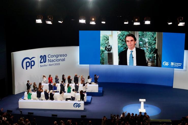 O expresidente do Goberno José María Aznar intervén no XX Congreso do PP que se celebra en Sevilla.. EDUARDO BRIONES (EP)