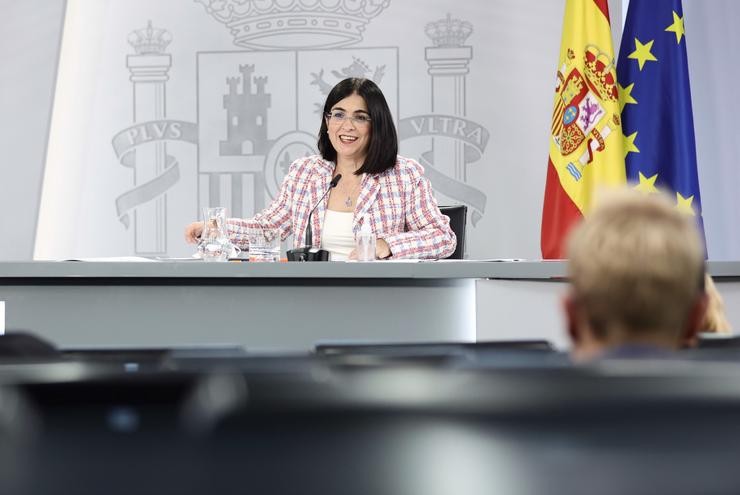 A ministra de Sanidade, Carolina Darias, nunha rolda de prensa posterior ao Consello de Ministros, no Complexo da Moncloa, a 19 de abril de 2022, en Madrid (España). O decreto que pon fin ao uso da máscara na maioría de interiores entra e. Eduardo Parra - Europa Press / Europa Press