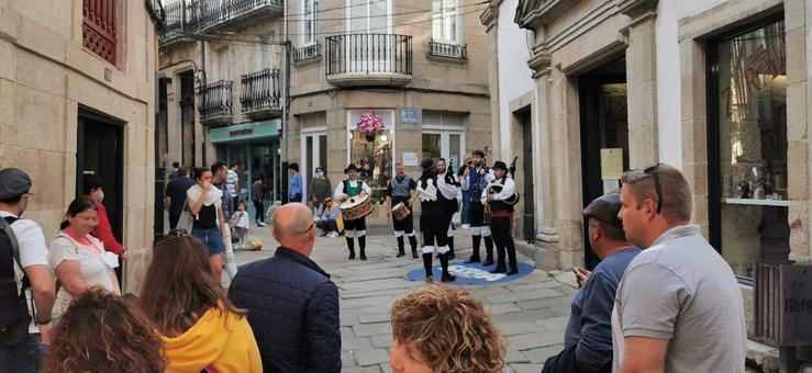 Aspecto das rúas de Allariz en Semana Santa (2022). Foto: Concello de Allariz.