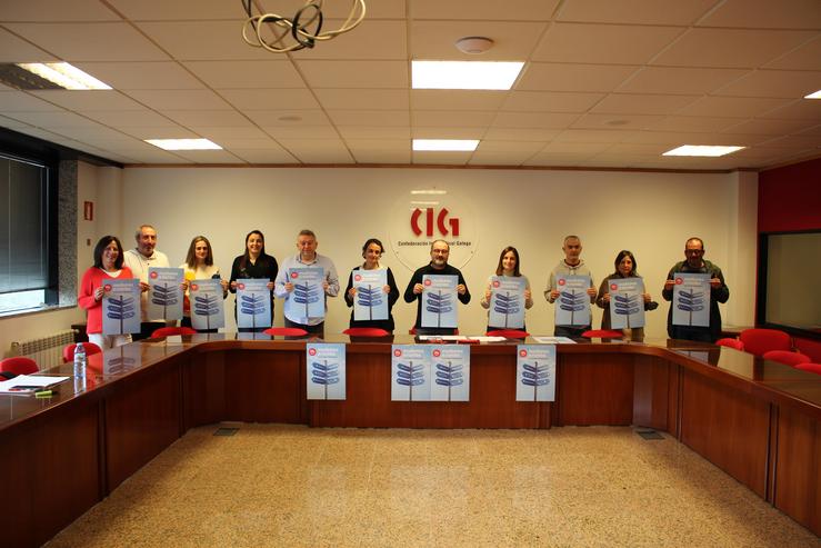 Membros da executiva de CIG-Ensino durante a presentación dunha campaña para demandar a 'recuperación' de dereitos do profesorado. CIG-ENSINO 