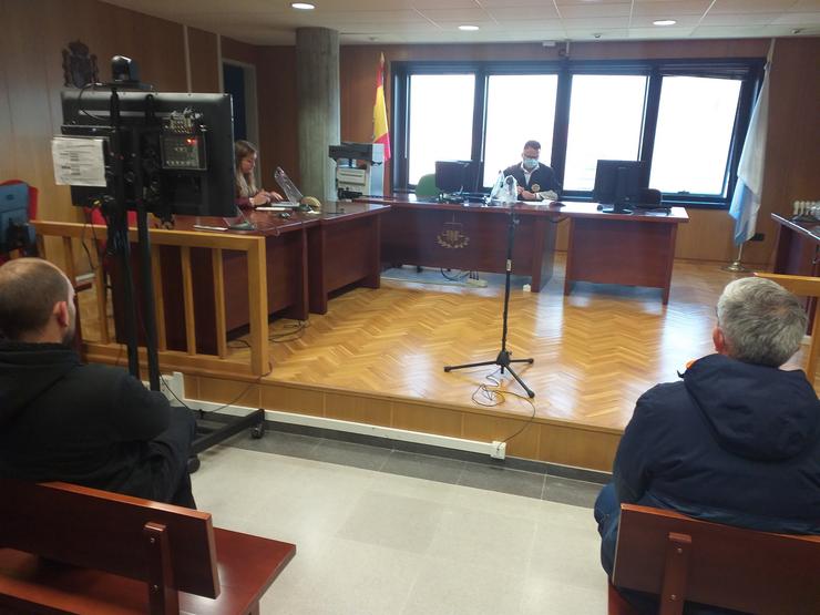 Xuízo rápido en Vigo contra un acusado dun delito leve de ameazas por increpar a un profesor que non permitiu a entrada da súa filla ao colexio por non levar máscara. / Europa Press