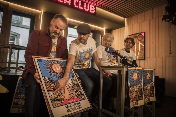 Rolda de prensa de presentacion do Festival de Cans, na Sala Riquela , en Santiago de Compostela. ASPERXO CIBES / Europa Press