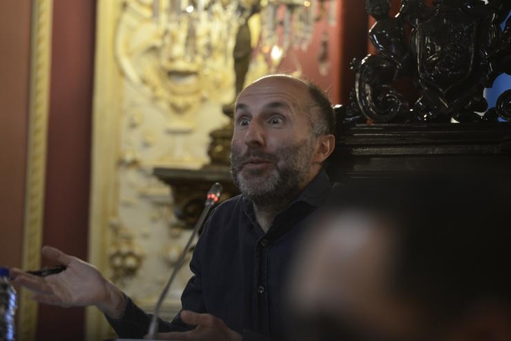 O alcalde de Ourense, Gonzalo Pérez Jácome, durante un pleno no Concello de Ourense, a 6 de maio de 2022 