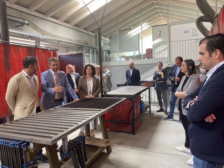 O delegado do Goberno en Galicia, José Miñones, visita as instalacións da Fundación Laboral da Construción, en Santiago de Compostela.. DELEGACIÓN DO GOBERNO / Europa Press