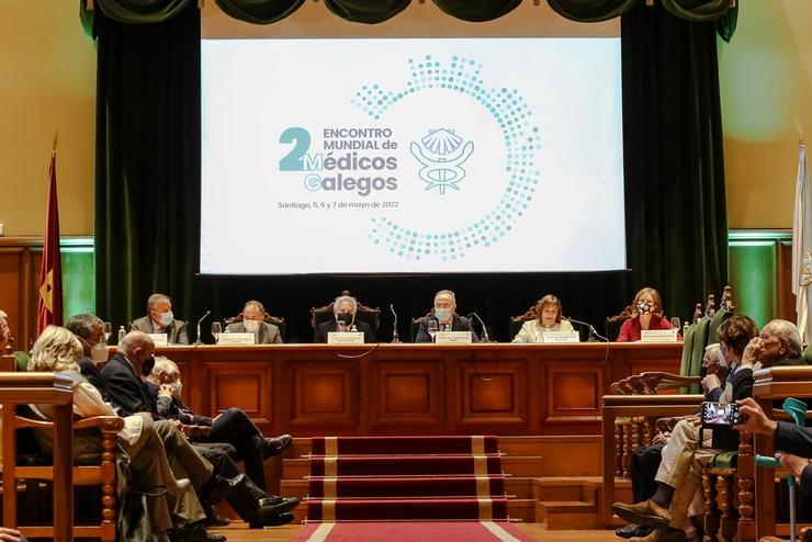 Miguel Santalices participa na inauguración do encontro de Asomega / Parlamento de Galicia.