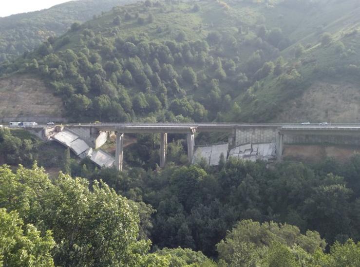 Novo tramo da A-9 entre Pedrafita e O Castro, en Vega de Valcárcle caído / @Rubenarroxo