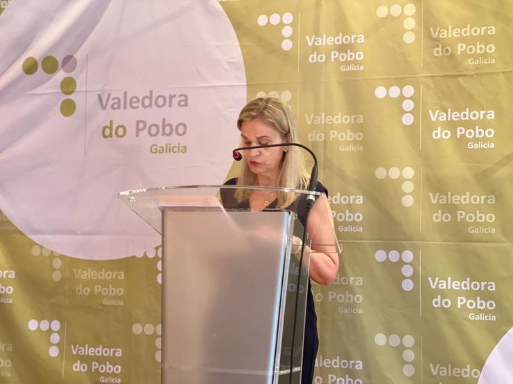 A valedora do Pobo, Dores Fernández Galiño, na presentación do informe da defensoría galega correspondente a 2021 / Europa Press