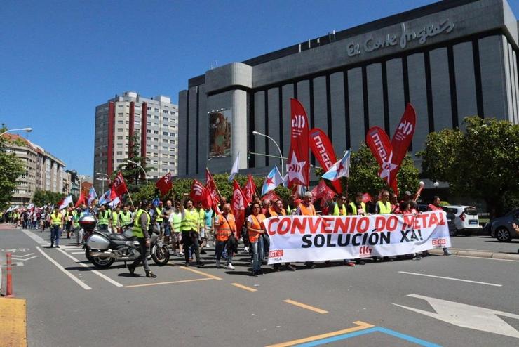 Manifestación dos traballadores do metal na cidade da Coruña. CIG 