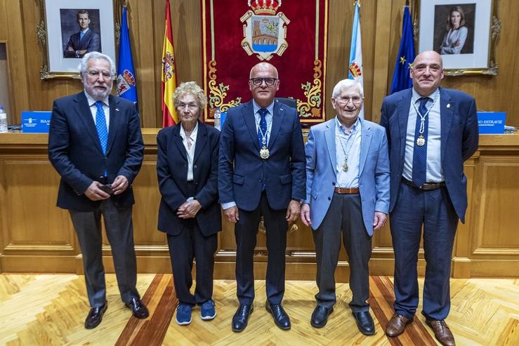 Manuel Baltar (presidente da Deputación de Ourense) con Isaac  Alonso Estraviz 